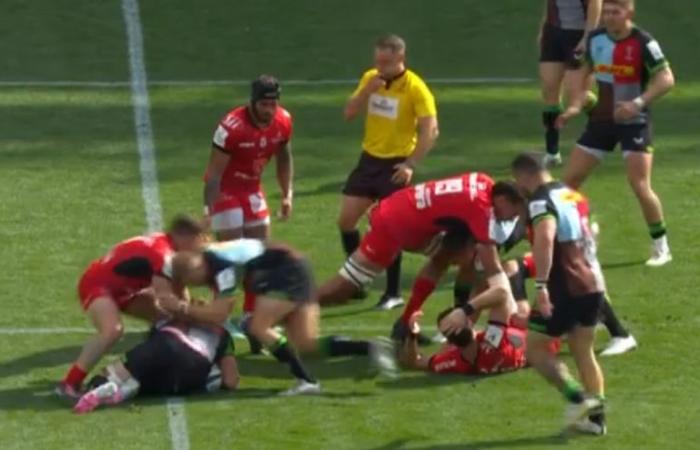 Exeter-Stade Toulousain: „Zum Glück nimmt Dupont seinen Kopf ab…“ Der Schiedsrichter erntet heftige Kritik wegen eines heftigen Schocks gegen den Starspieler