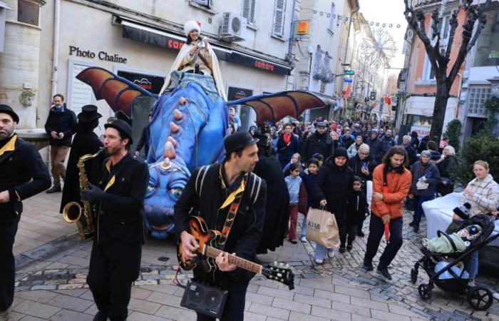 Zwischen Musik, Magie und Poesie erhellen ungewöhnliche Weihnachtsfeste die Feiertage in Carpentras