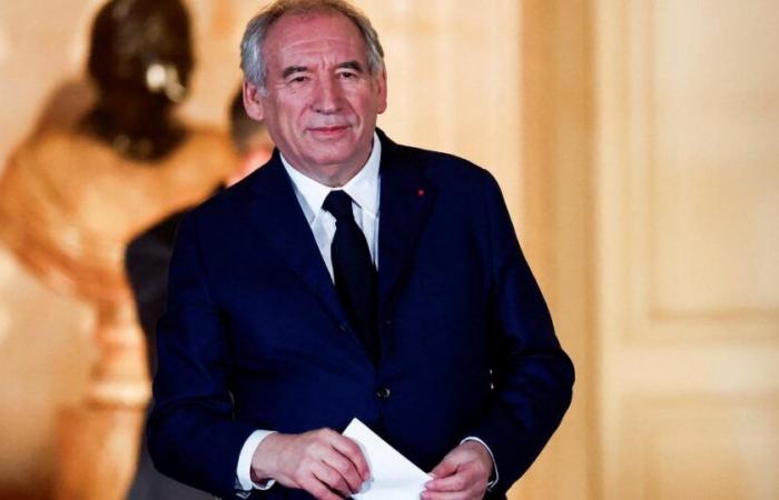 Marine Le Pen und Jordan Bardella werden diesen Montag von François Bayrou in Matignon empfangen