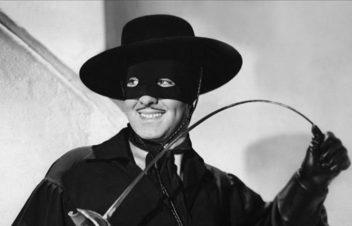 „Zorro“, der maskierte Held, unter dem leicht desillusionierten Kostüm von Jean Dujardin