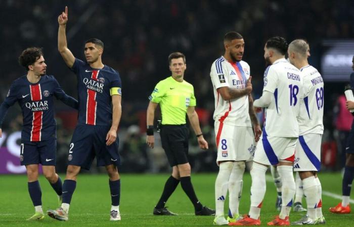 Schiedsrichter stoppt PSG-Lyon wegen schwulenfeindlicher Gesänge der Fans