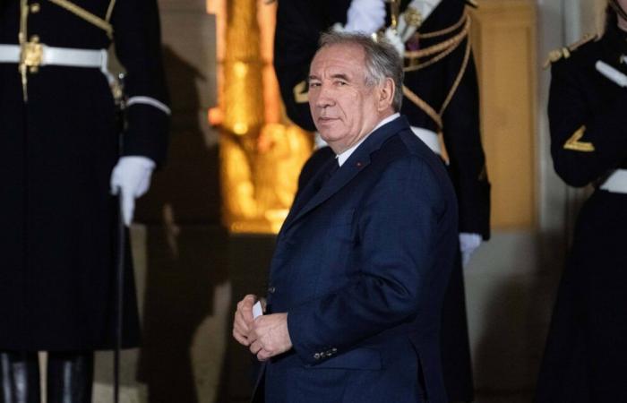 François Bayrou hofft, für seine Regierung ein Team aus Schwergewichten zusammenzustellen