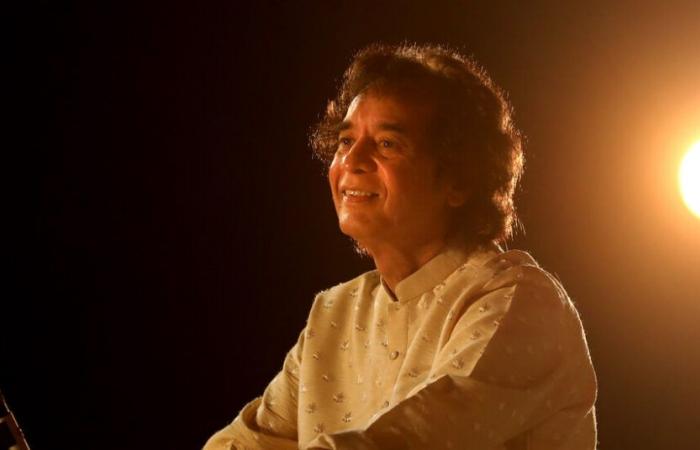 Zakir Hussain, unvergleichlicher indischer Tablaspieler, stirbt im Alter von 73 Jahren