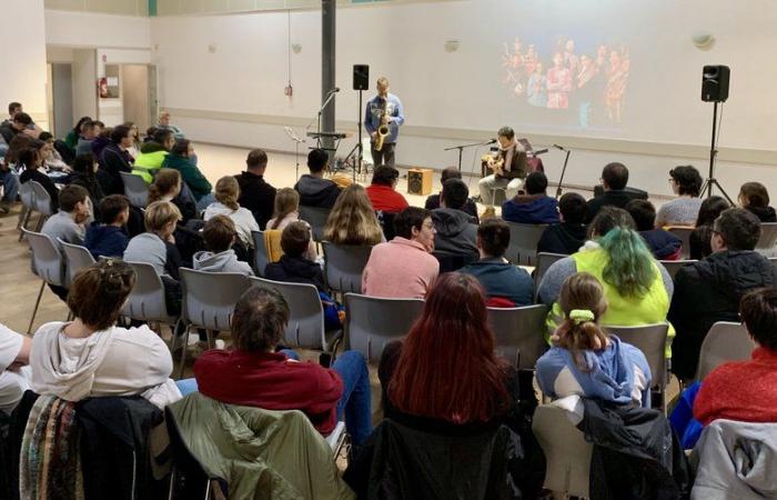 Ein multikulturelles, integratives und künstlerisches Projekt rund um Gamelan in Aveyron