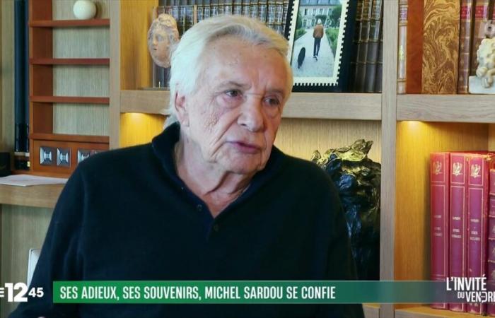 „Gut für sein Gesicht“: Michel Sardou ist in Scherzlaune, Emmanuel Macron zahlt den Preis