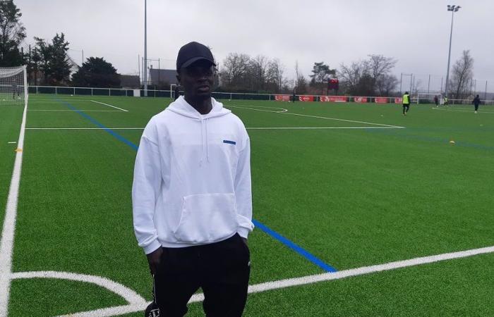 Bourges: Sadio Mané besucht das Training von Bourges FC