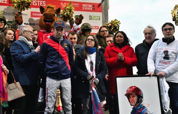 Julie Hardouin, das verborgene Gesicht des Team Bazire in den sozialen Netzwerken