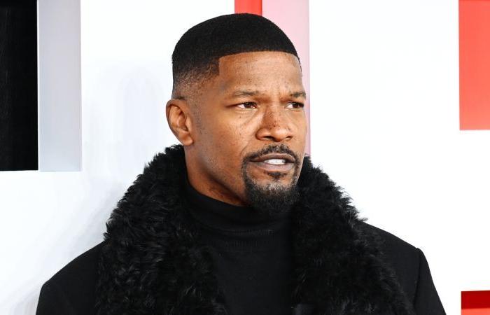 Jamie Foxx erholt sich nach einer körperlichen Veränderung im Restaurant Beverly Hills