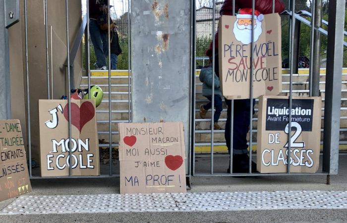 SAINT-JEAN-DU-GARD Unter Androhung von Klassenschließungen wechseln sich die Eltern vor der Schule ab