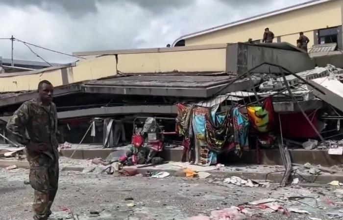 [Mise à jour 17h05] Erdbeben in Vanuatu, zerstörte Gebäude und Opfer, sagt Zeuge