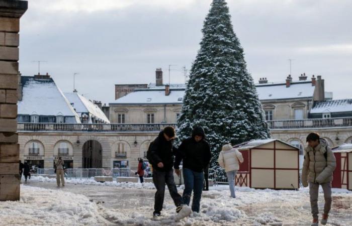 Wetterbericht. Wird es dieses Jahr zu Weihnachten endlich Schnee geben?