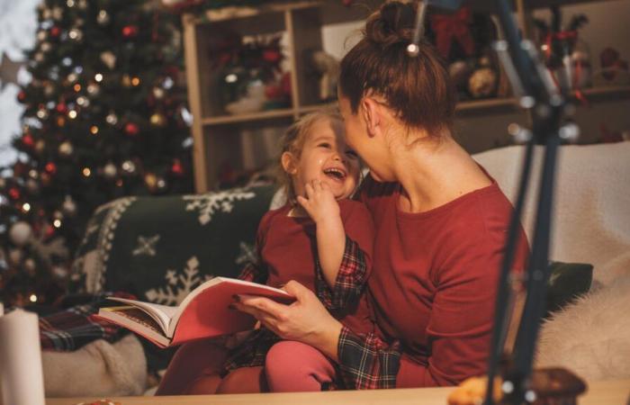 Vor Weihnachten finden Sie hier sieben Kinderbücher, die Sie als Familie am Weihnachtsbaum lesen können, während Sie auf den Weihnachtsmann warten