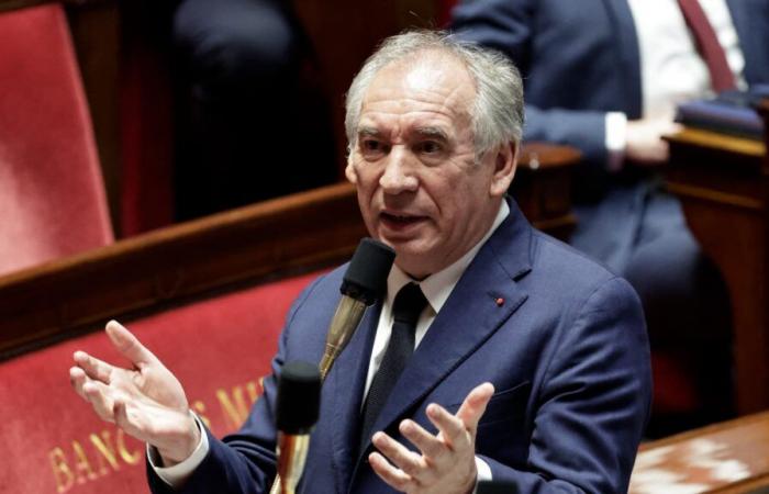 François Bayrou kündigt an, dass er nach Mayotte reisen wird, sobald seine Regierung „bildet“ ist