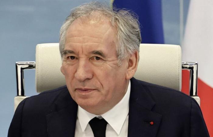 DIREKT. François Bayrou setzt seine Beratungen fort und hofft, „diese Woche“ seine Regierung bilden zu können