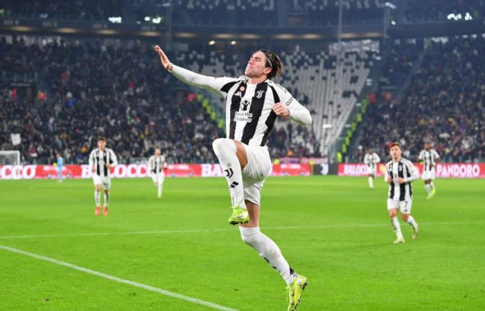 Video: Vlahovic schießt ein tolles Tor und bringt Juventus in Führung