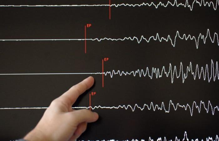 Erdbeben der Stärke 7,3 vor Vanuatu-Inseln registriert, Tsunami „möglich“