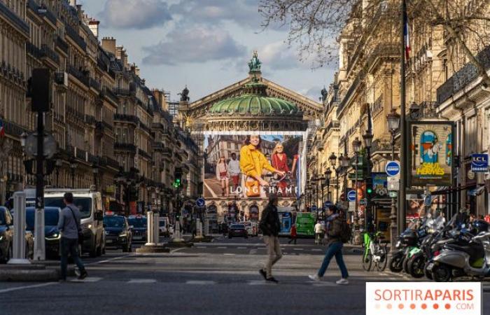 Paris: Droht dem „Riesenkoffer“ von Louis Vuitton auf den Champs-Élysées eine rechtliche Bedrohung?