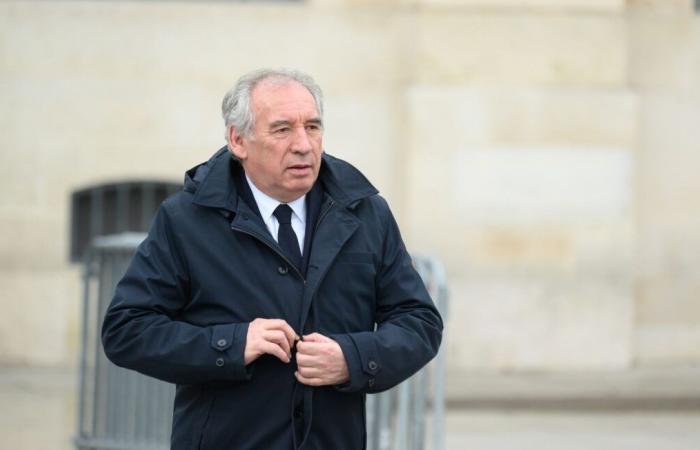 Bayrou steht bereits unter Kritik, weil er Pau Mayotte vorgezogen hat