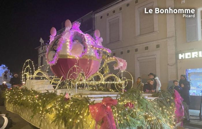 Veranstaltung: Ein Rückblick auf die Songeons-Weihnachtsparade