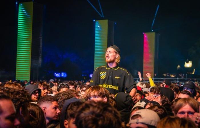 Dieses riesige Festival, 2 Stunden von Lyon entfernt, heißt die größten Rapstars willkommen