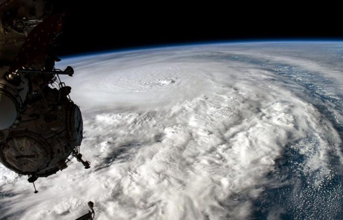 Zwei schiffbrüchige Astronauten, die seit Juni im Weltraum festsitzen, werden frühestens Ende März endlich zur Erde zurückkehren