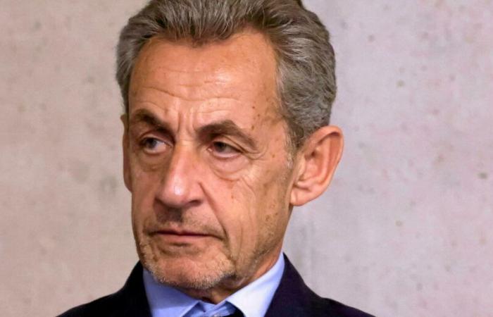 Nicolas Sarkozy wurde endgültig dazu verurteilt, ein Jahr lang ein elektronisches Armband zu tragen