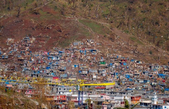 Die Situation in Mayotte ist immer noch sehr schwierig, wo Hilfe eintrifft und das Leben wieder aufgenommen wird