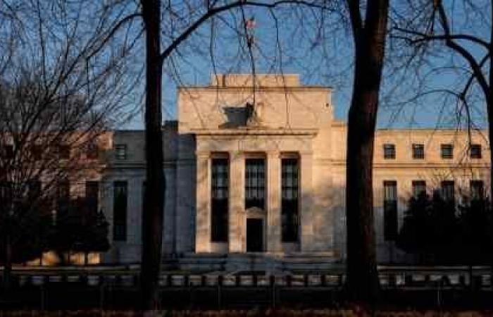 Die Federal Reserve senkt die Zinsen um einen Viertelpunkt, signalisiert jedoch ein langsameres Tempo der Lockerung