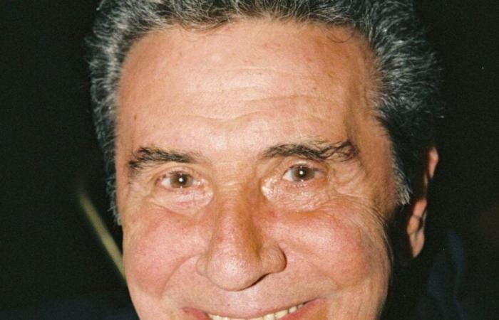 Gilbert Bécaud: Sein 800 m2 großer Wohnsitz in einer Stadt mit 770 Einwohnern, einem Ort außerhalb der Welt