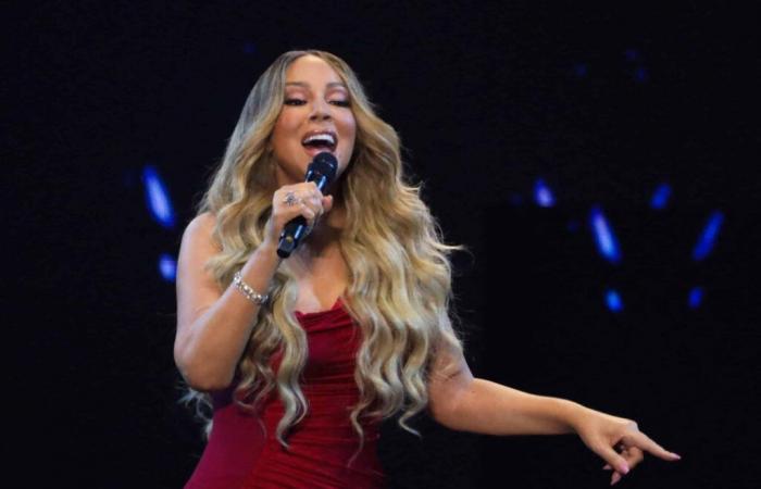 Rihanna unerträglich bei Mariah Carey-Konzert: Am Ende zeigt sie ihre Brust