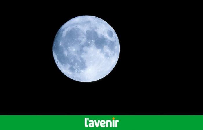 Der Mond wird etwas alt