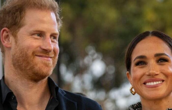 Prinz Harry und Meghan Markle teilen ein Familienfoto mit ihren Kindern Archie und Lilibet, nachdem sie Trennungsgerüchte dementiert haben