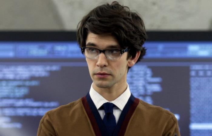 Black Doves auf Netflix: Läutt es bei Schauspieler Ben Whishaw klingeln? Es ist normal