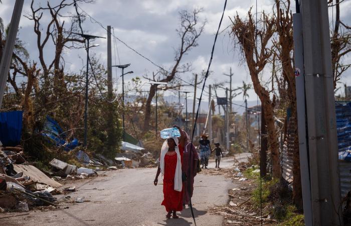 Die Situation in Mayotte ist immer noch sehr schwierig, wo Hilfe eintrifft und das Leben wieder aufgenommen wird