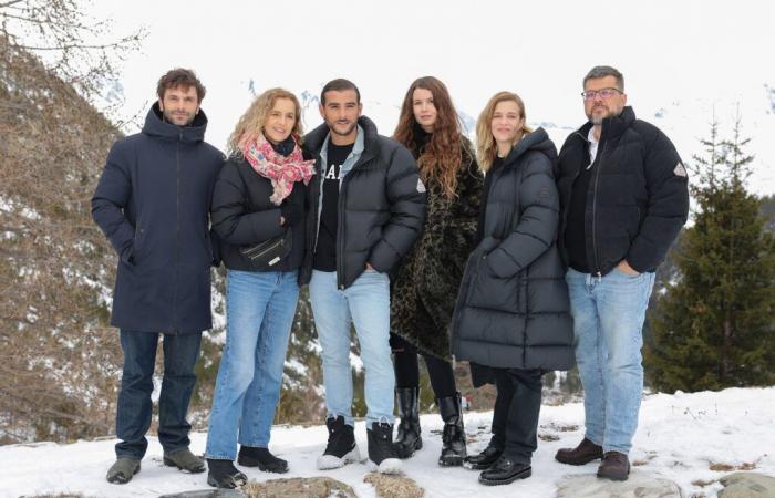 Pio Marmaï, Céline Salette, Camille Chamoux … Die Sterne treffen sich auf dem Gipfel der Alpen