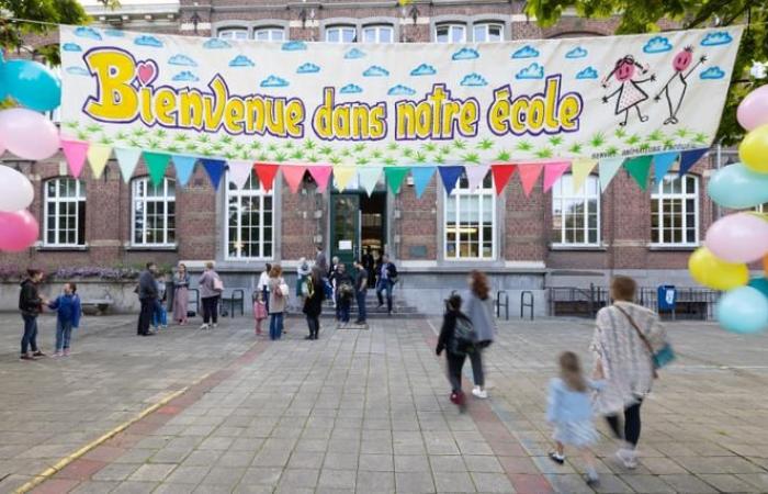 In Belgien sind die Lehrer besorgt über den Aufstieg des Islamismus und der Verschwörung in der Schule