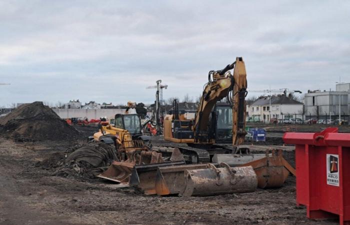 Was ist diese Großbaustelle zwischen dem Hafen und dem Stadtzentrum von Saint-Nazaire?