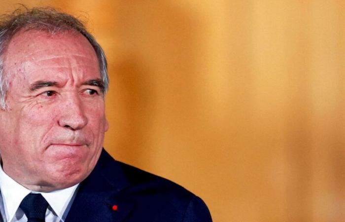 Bayrou und das Varieté der Wilderei auf der linken Seite