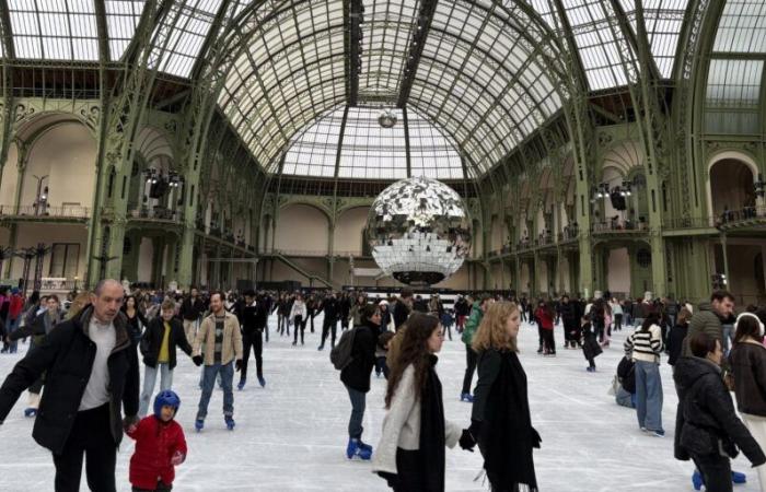 Nach den Olympischen Spielen verwandelt sich das Grand Palais nun in eine XXL-Eisbahn