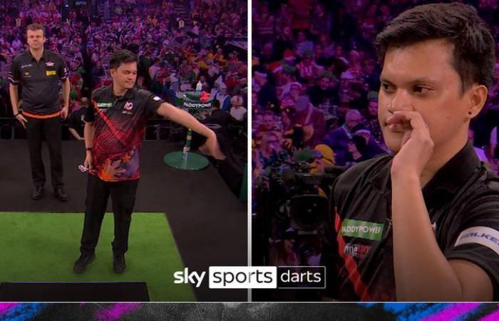 Darts-Weltmeisterschaft: Luke Littler überlebt den Schrecken und schlägt Ryan Meikle im harten Eröffnungsspiel im Alexandra Palace | Darts-Nachrichten