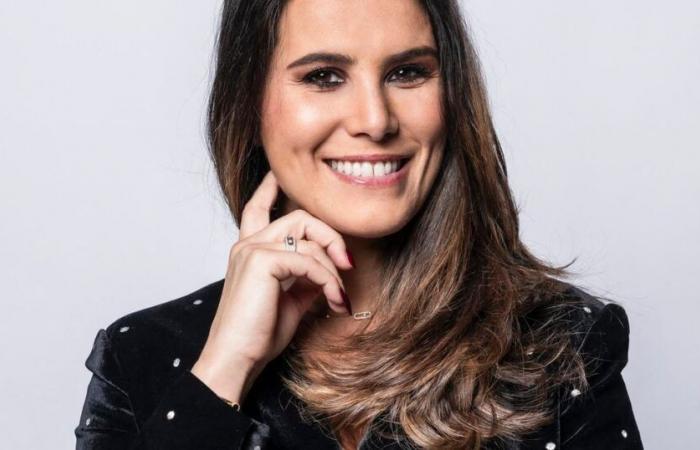 Karine Ferri (The Voice) wird durch Anaïs Grangerac ersetzt, sie reagiert auf ihre Ankunft: „Es gibt keine Kontroversen, keinen Konflikt“