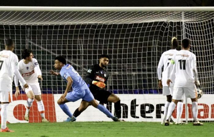 COUPE DE FRANCE – 32. Finale: Le Puy (N2) deklassiert Montpellier, Nizza steht gegen Corte (N3) kurz vor dem Desaster