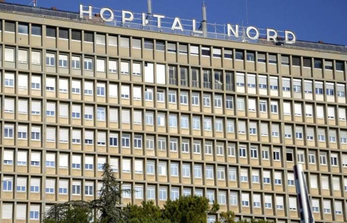 Ein Patient ersticht einen Arzt im Nord-Krankenhaus mit einem Schweizer Messer