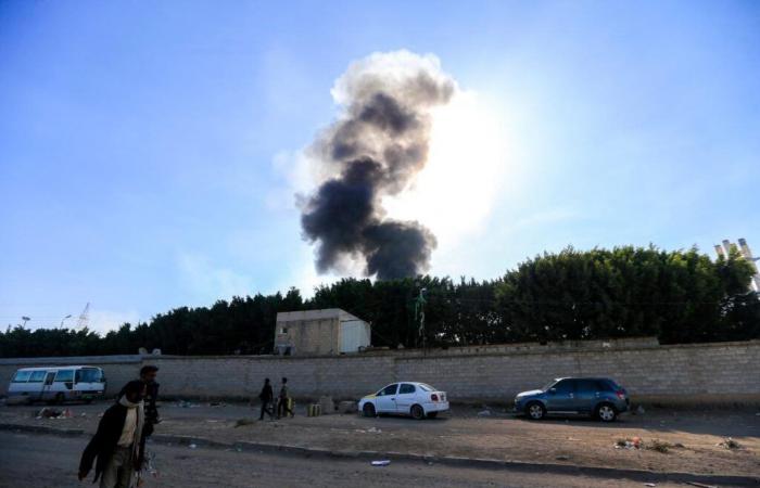 Explosionen in der Hauptstadt Sanaa, in den Händen der Rebellen