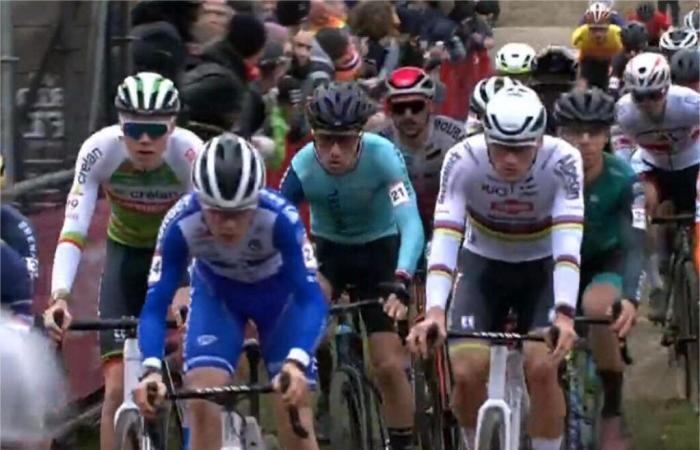 Cyclocross. Dieser für die Weltmeisterschaft ausgewählte Manchois trifft auf Mathieu Van der Poel