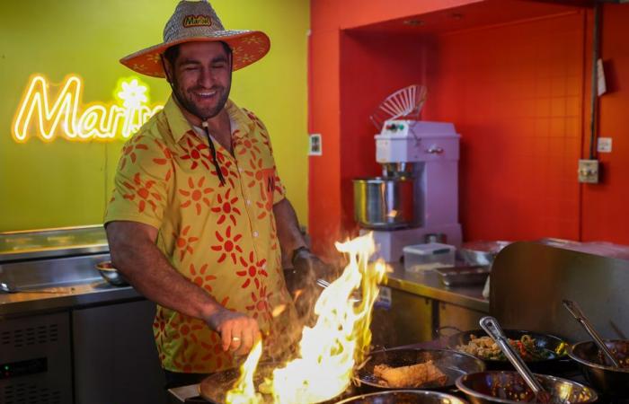 Neu | Entdecken Sie Paella an der Paella Marisol-Theke