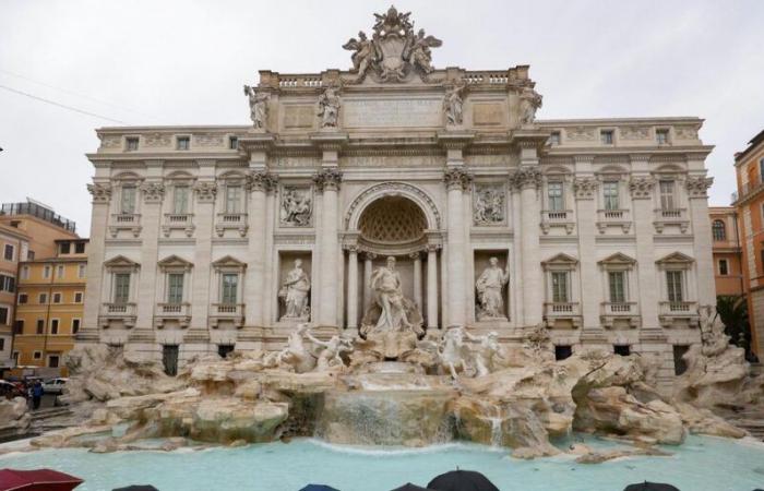 Rom: Trevi-Brunnen wird nach Reinigung wiedereröffnet