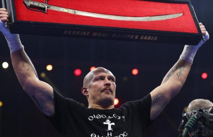 warum Usyk seinen Sieg gegen Fury feierte, indem er einen Säbel hob