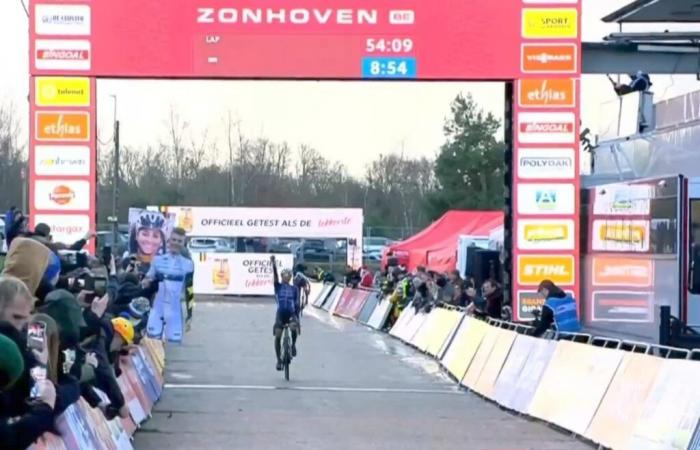 CDM Ciclocross, Ceylin del Carmen Alvarado führt alle in Zonhoven an – Zweiter Platz für die 20-jährige Zoe Backstedt