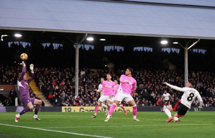 Fulham 0 Southampton 0: Der vierfingrige Aaron Ramsdale sichert den Saints einen entscheidenden Punkt vor dem neuen Chef Ivan Juric